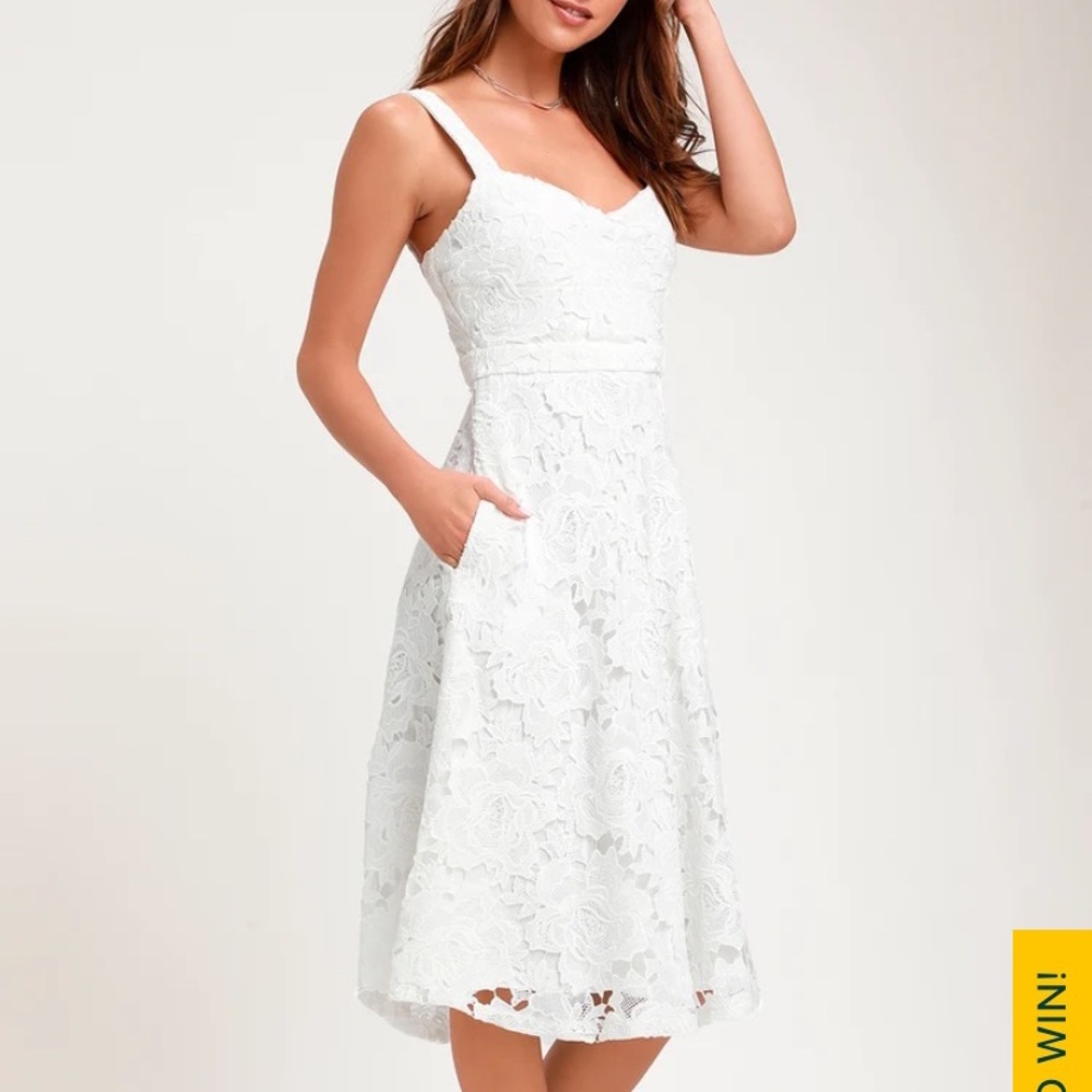 Lulu’s Devine Beauty White Lace Midi Dress With Pockets New with tags